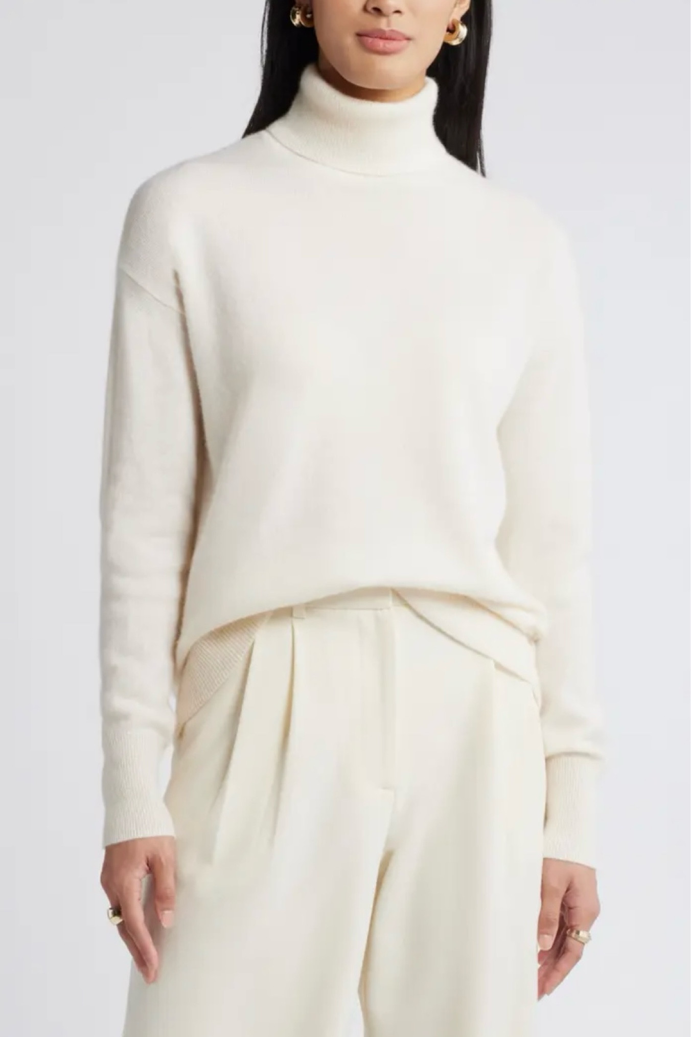 Great Deal for Gift Giving!!
Under $100 Cashmere Sweater! In sale Now!!! 

#LTKCyberWeek #LTKFindsUnder100 #LTKGiftGuide