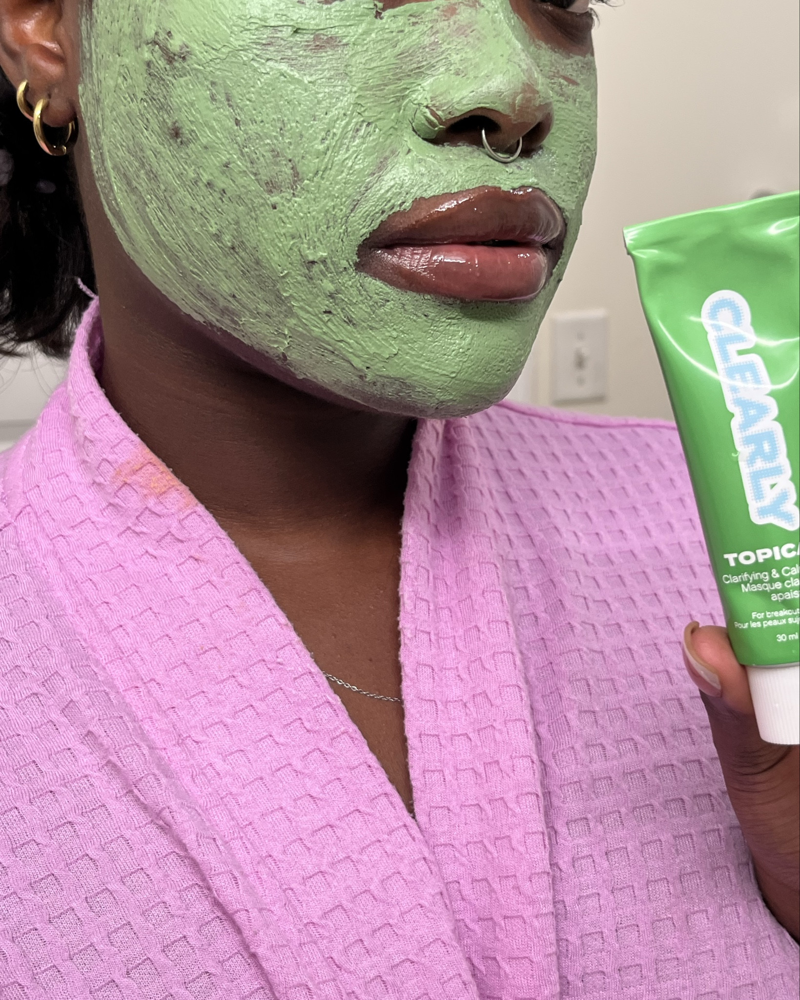 this mask LITERALLY reduced my redness in 24h - crazzzzy business 

#LTKBeauty #LTKFindsUnder100 #LTKGiftGuide