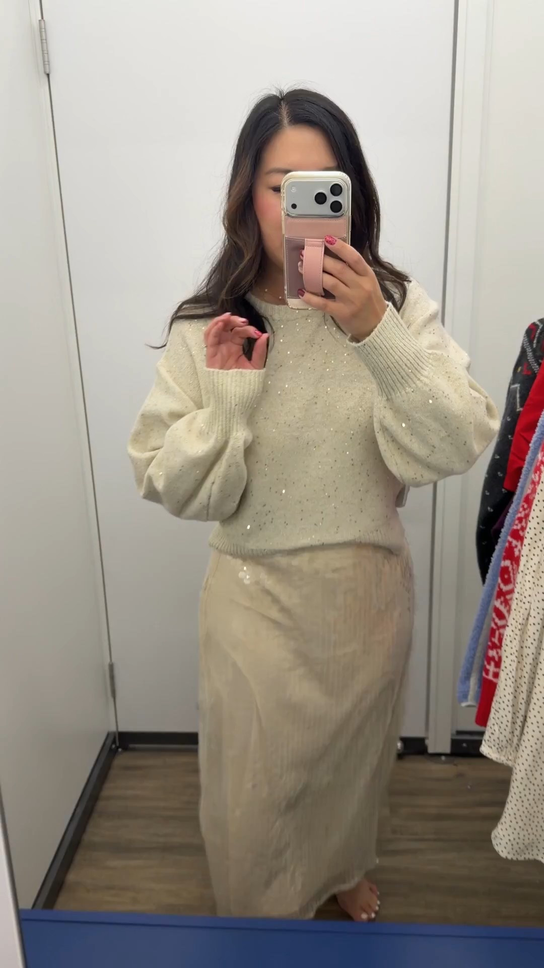 Old Navy Holiday outfit
Sequin Sweater: Medium
Sparkly Skirt: Medium 

old navy fashion, holiday sweater, sparkly skirt, women’s fashion, trendy outfit, holiday outfit, holiday ootd 

#LTKHoliday #LTKSeasonal #LTKootd