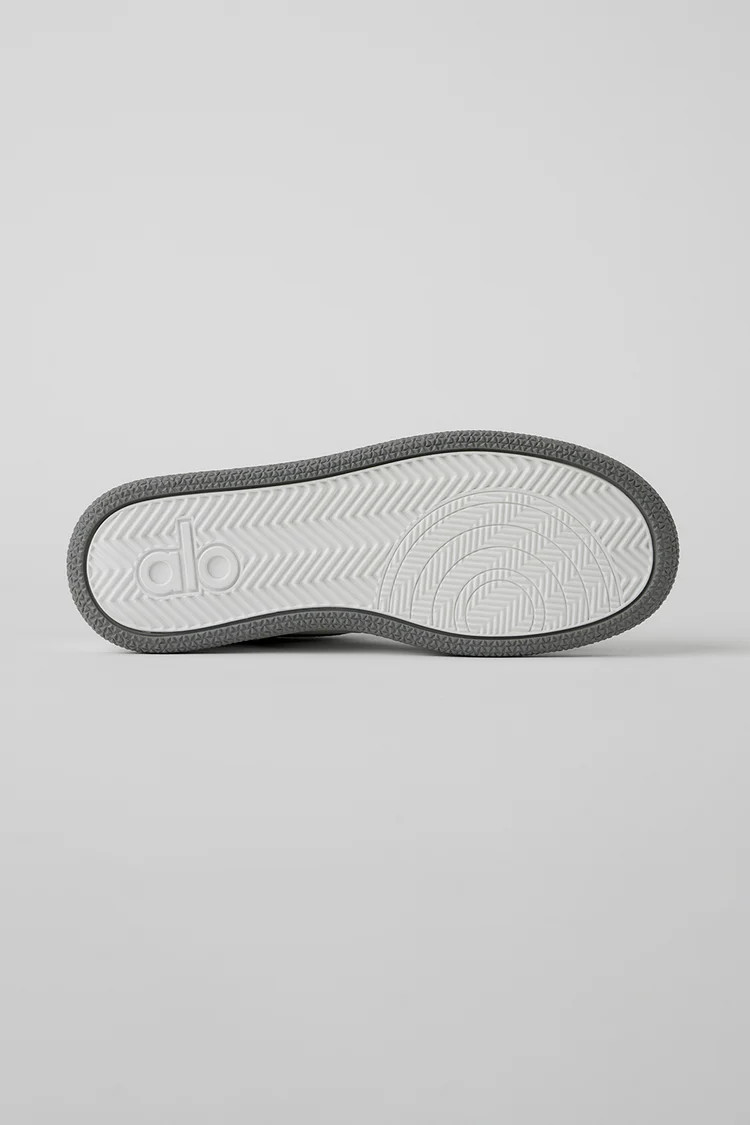 ALO Recovery Mode Sneaker - Black/White | Alo Yoga (US)