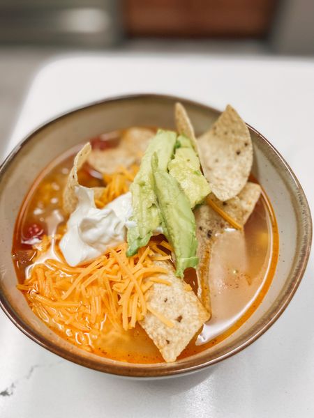 Chicken Tortilla Soup! 🍲 Shop the ingredients here and get the recipe at www.thematchamama.com #recipe #chickentortillasoup #dinner

#LTKhome