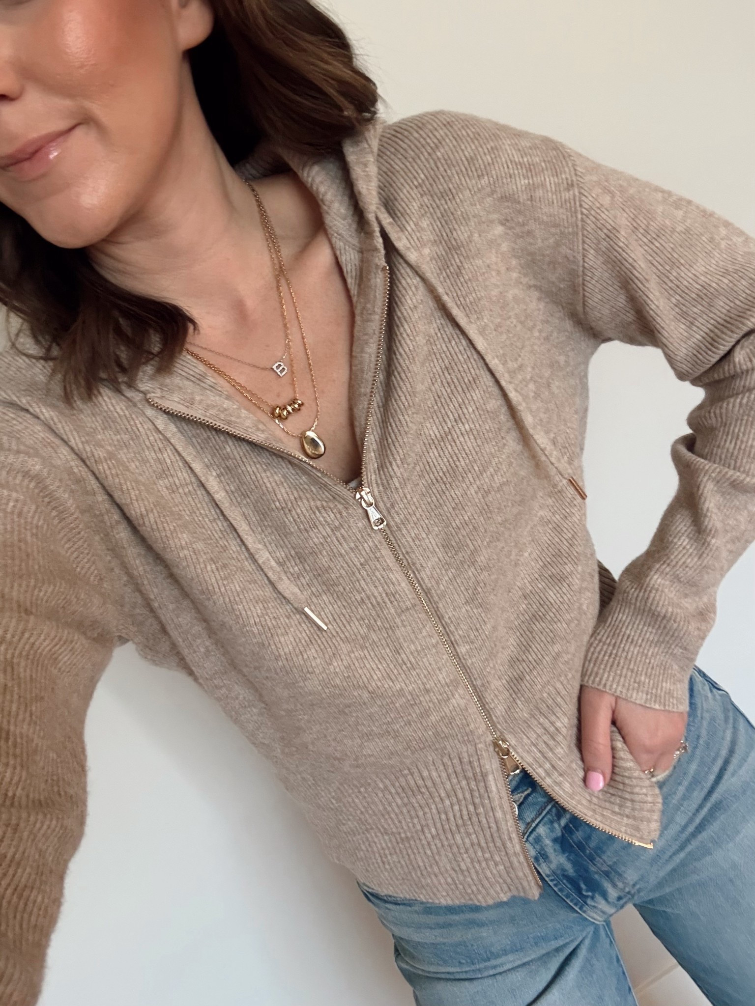 This is the SOFTEST, most flattering knit hooded cardigan and it’s on sale this weekend! Wearing a size small 

Closet staple, knit hoodie, cardigan, casual style 