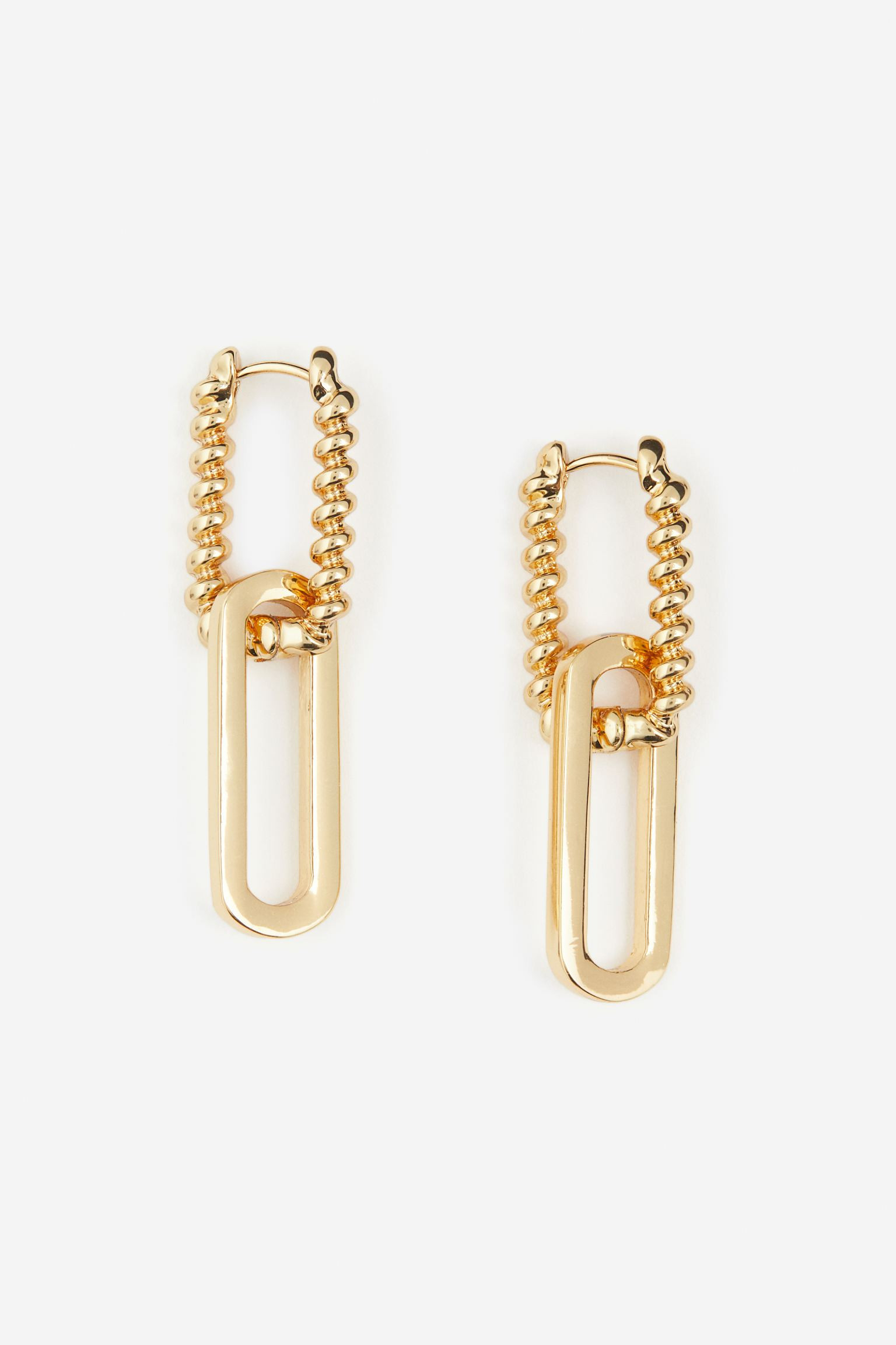 Gold-plated earrings | H&M (UK, MY, IN, SG, PH, TW, HK)