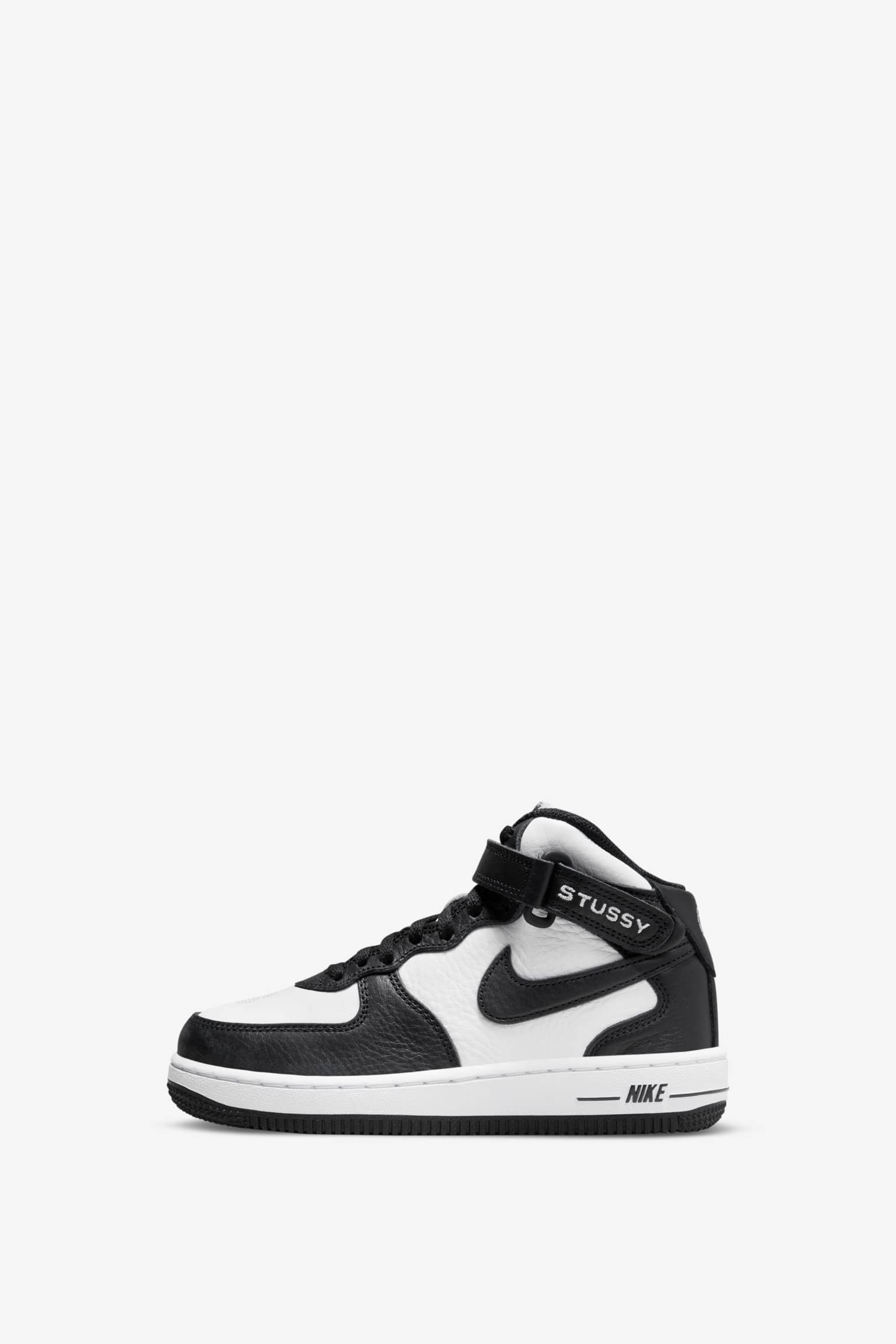 Air Force 1 Mid x Stüssy "Black and Light Bone" (DJ7840-002) Erscheinungsdatum. Nike SNKRS DE | Nike (DE)