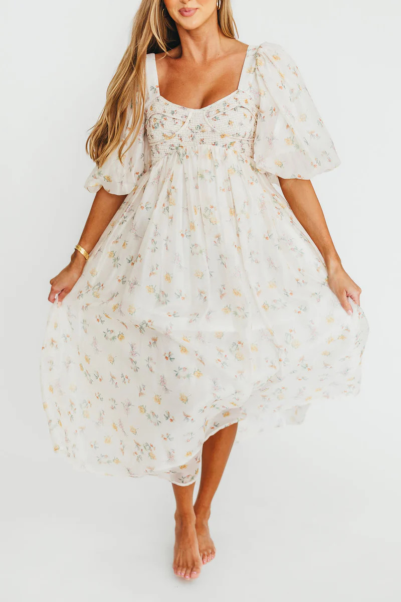 Harlow Maxi Dress in Tiny Yellow Floral - Bump Friendly & Inclusive Si | Worth Collective
