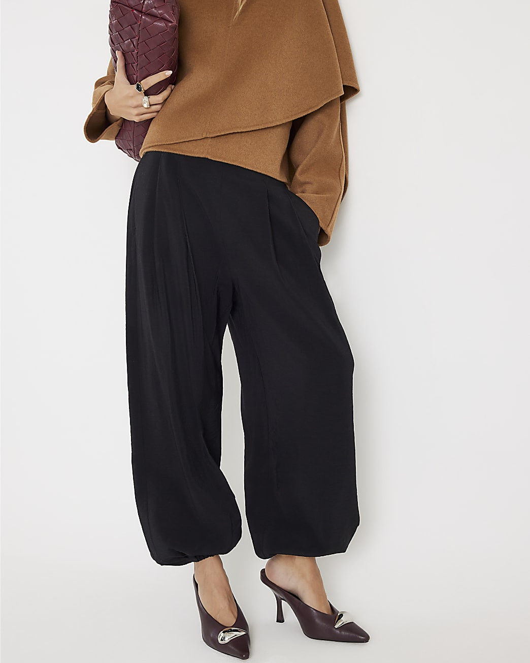 Black Balloon Trousers | River Island UK & IE