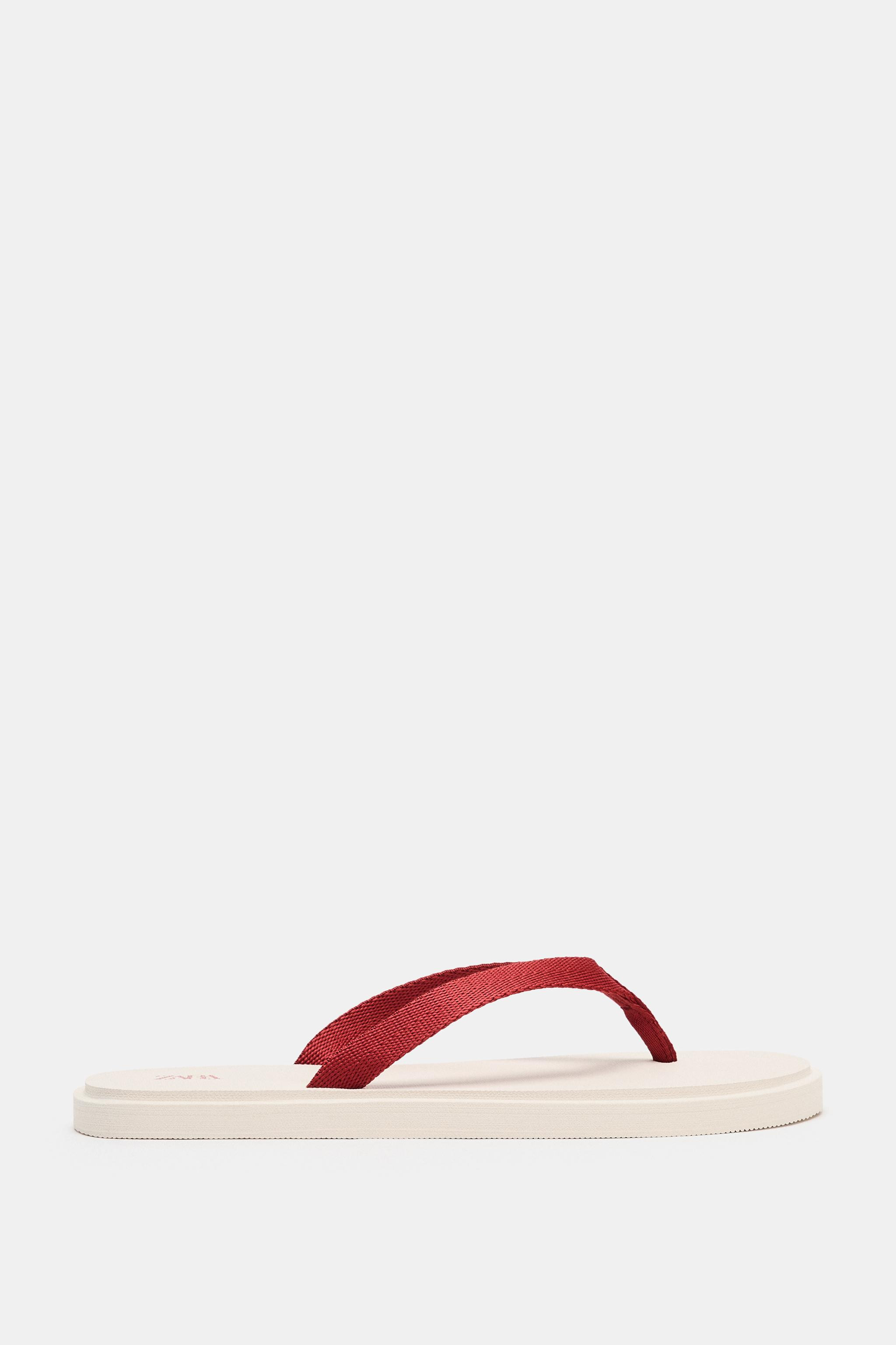CONTRAST FLAT SANDALS | Zara UK
