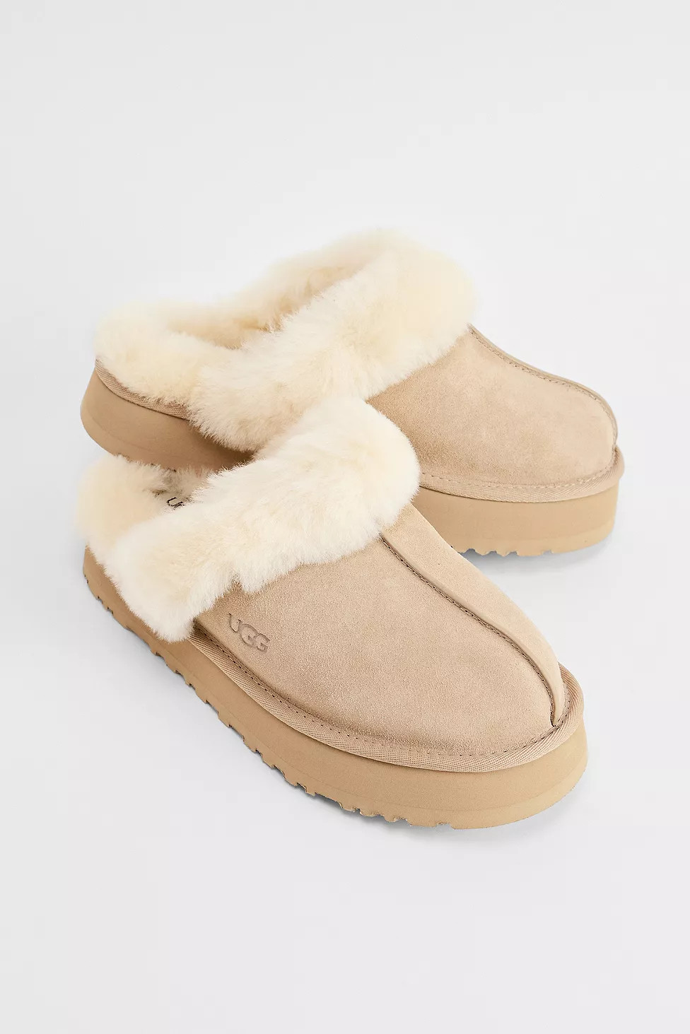 UGG Sand Disquette Slippers | Urban Outfitters UK