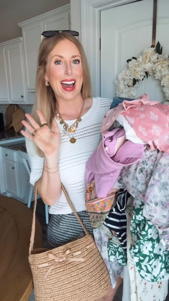 These Kohls finds are all on sale!!

#LTKSaleAlert #LTKmomlife #LTKootd