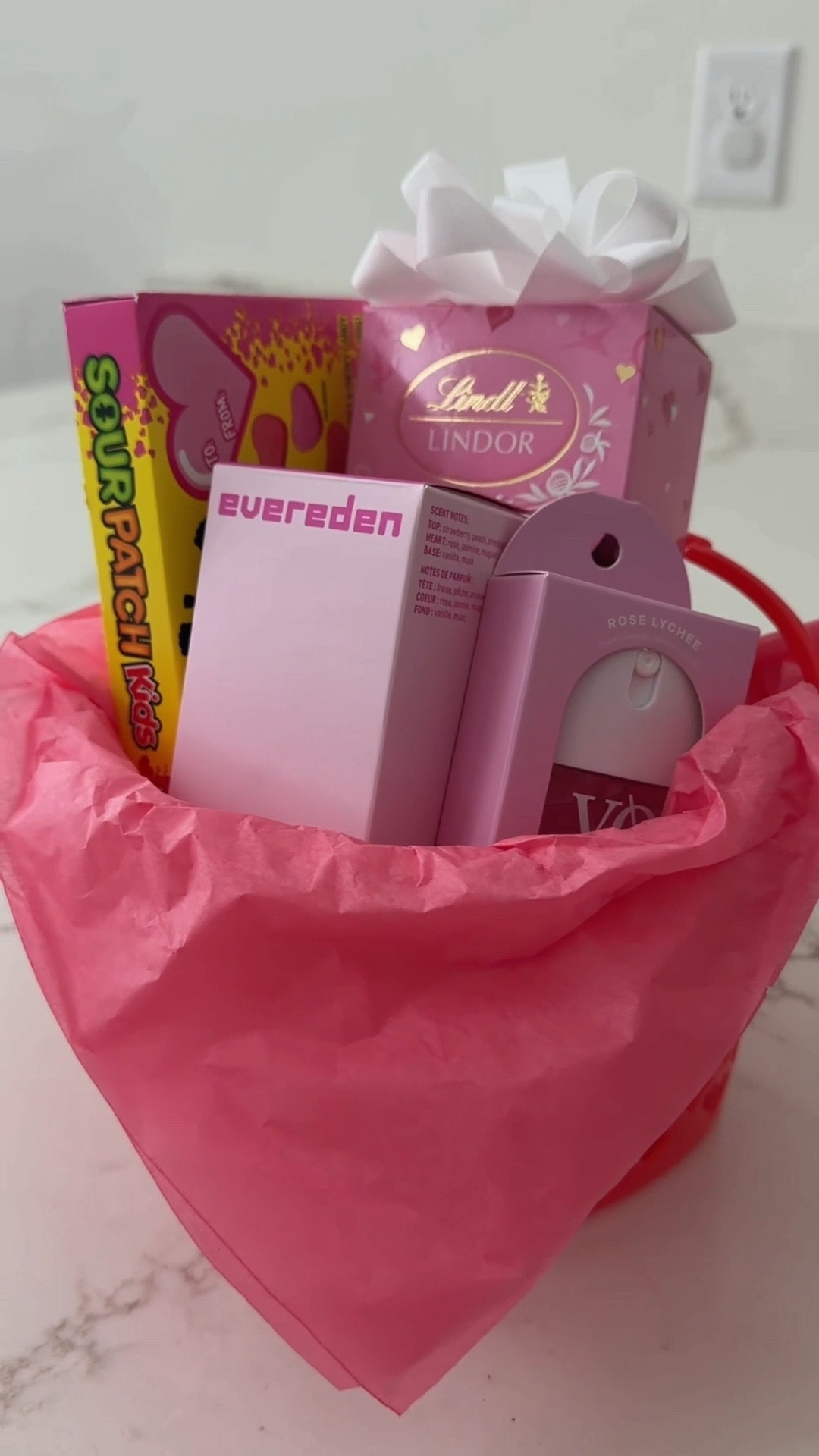 Everything I bought for my 3 kids and husband for Valentine’s Day! ❤️

#LTKBeauty #LTKmomlife #LTKValentine