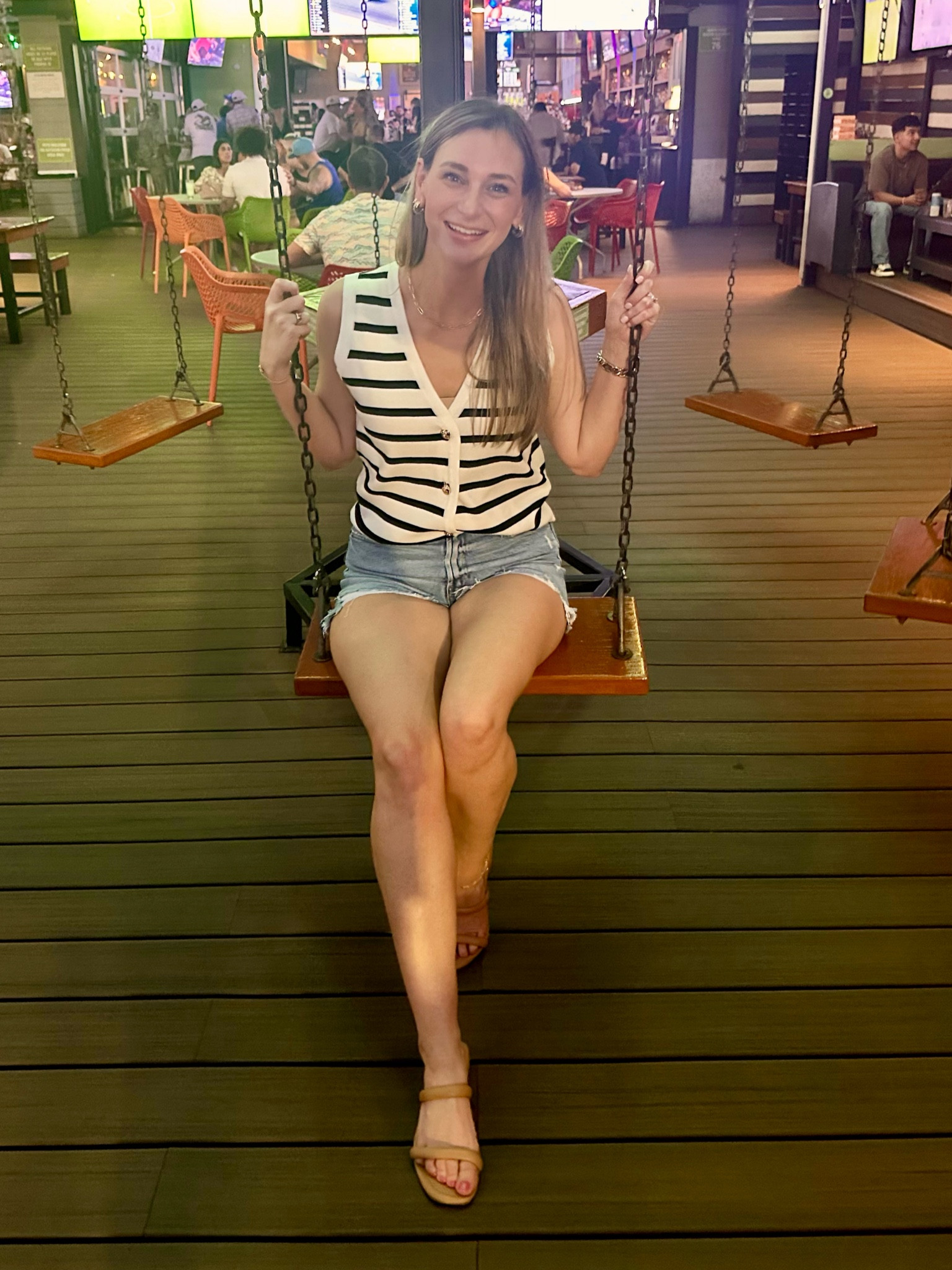 Mom’s night out! Simple top and denim shorts


Going out top
Denim shorts
Mom’s over 30 
30 something fashion
What do moms wear out
Parents night out
Summer night 
Casual summer outfit
Amazon
Sandals
Denim shorts outfit 
Stripes 
Black and white
Parents night out 

#LTKFindsUnder50 #LTKStyleTip #LTKFamily