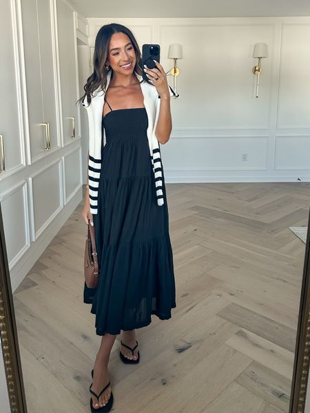 Summer outfit 🤍 wearing size XS maxi dress and size XS sweater 

Summer dress 
Weekend outfit 
Dinner outfit 
Casual outfit 

#LTKFindsUnder100 #LTKSeasonal #LTKStyleTip