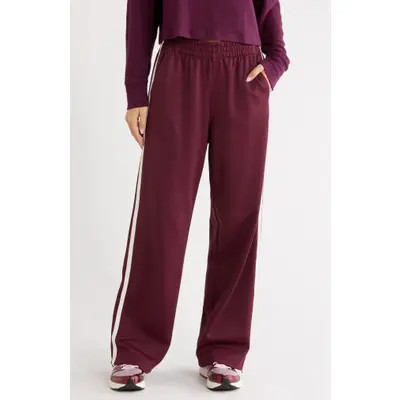 Beyond Yoga That Tracks Straight Leg Pants in Black at Nordstrom, Size Large | Nordstrom