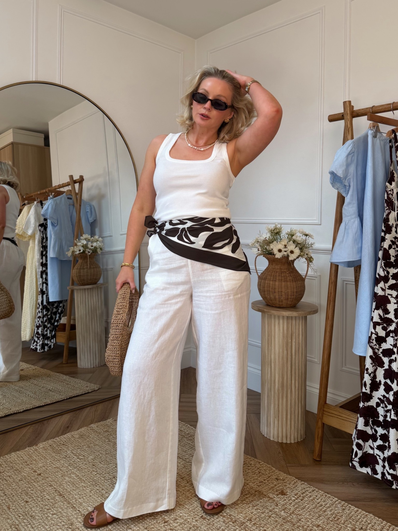 The ultimate linen trousers 🙌🏻 loved a scarf tied round the waist for a summery look! @Mint Velvet

#LTKsummer