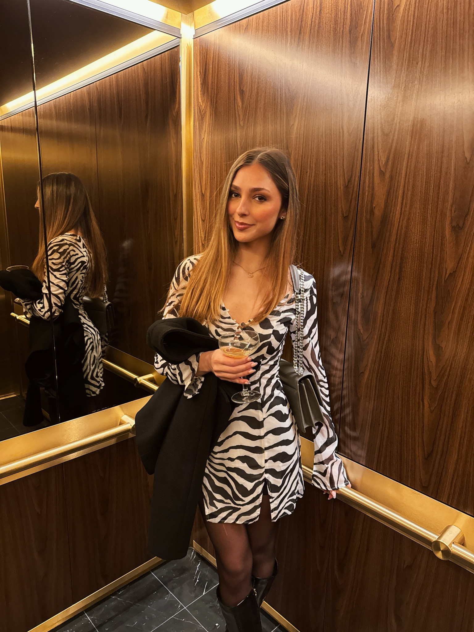 Date night out OOTD 🍸🫒🪩

#LTKparties #LTKstyletip