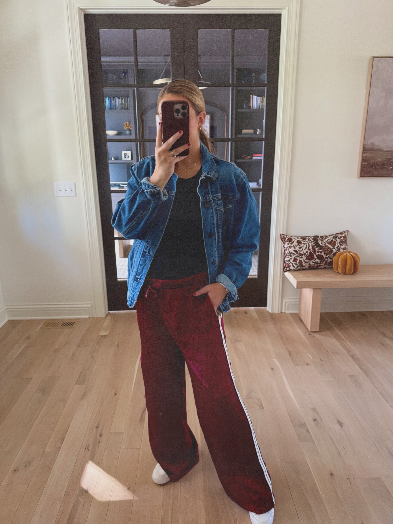 The comfiest satin track pant, this burgundy color is perfect for fall. 

#LTKShoeCrush #LTKBump #LTKSeasonal