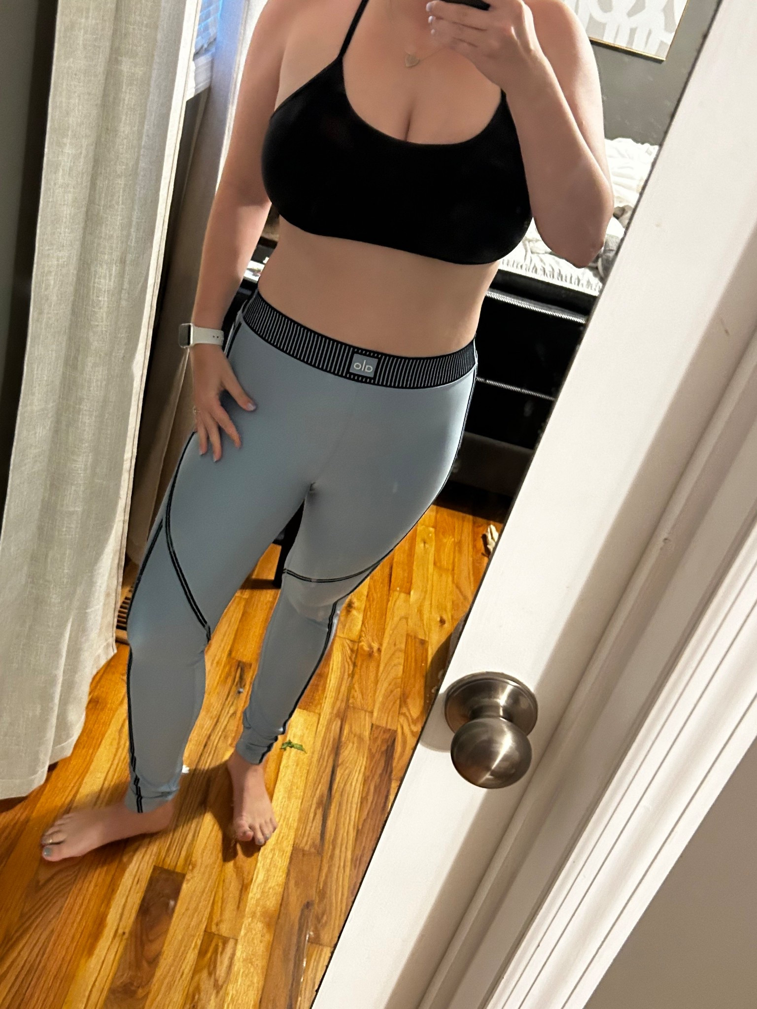 @Alo Yoga Alo yoga essentials 🧘🏼‍♀️🖤#LTKGiftGuide

#LTKActive #LTKOver40