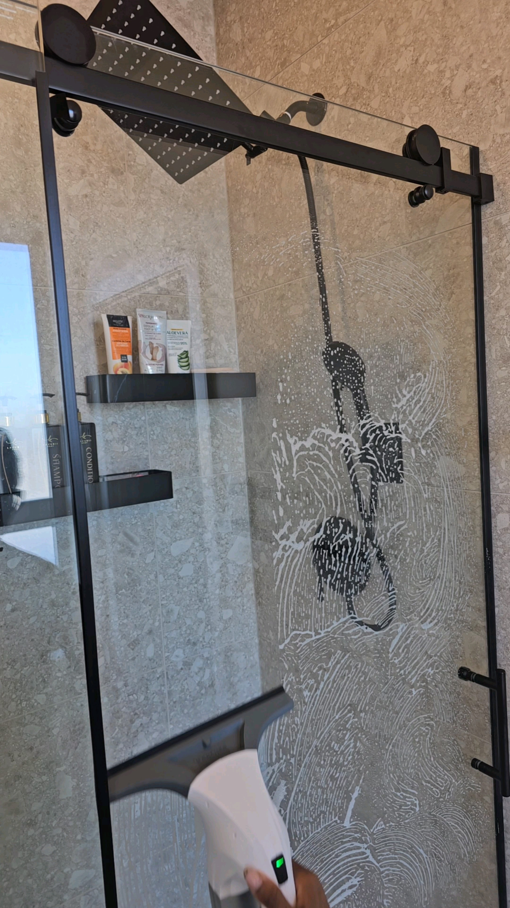 Vacuum Squeegee! Streak-free window cleaner 

#LTKHome #LTKSaleAlert #LTKStyleTip