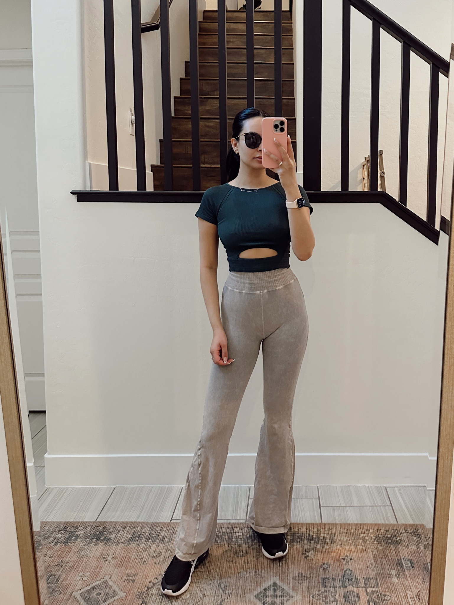 BOTTOMS: XS
TOP: XS/S 

#LTKCon #LTKunder100 #LTKSeasonal