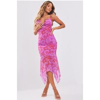 Robe asymétrique mi-longue en mousseline de soie rose fleurie à col bénitier, Rose | PrettyLittleThing (FR)