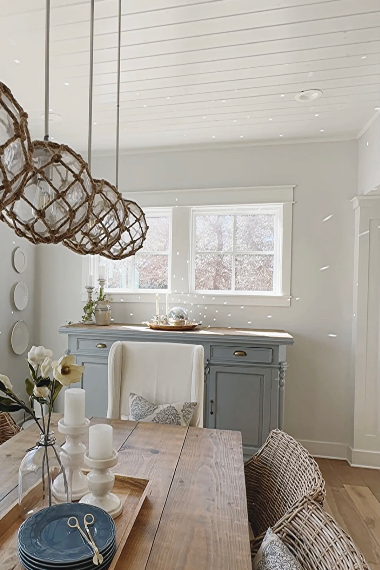 Coastal Dining Room Look


#LTKhome