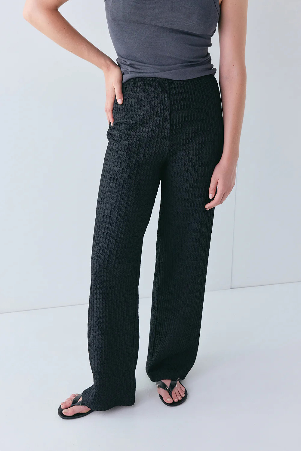 Andi Pants Black | VRG Grl