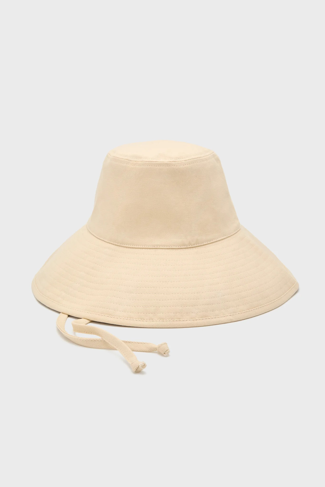 Beige Holiday Bucket Hat | Tuckernuck (US)