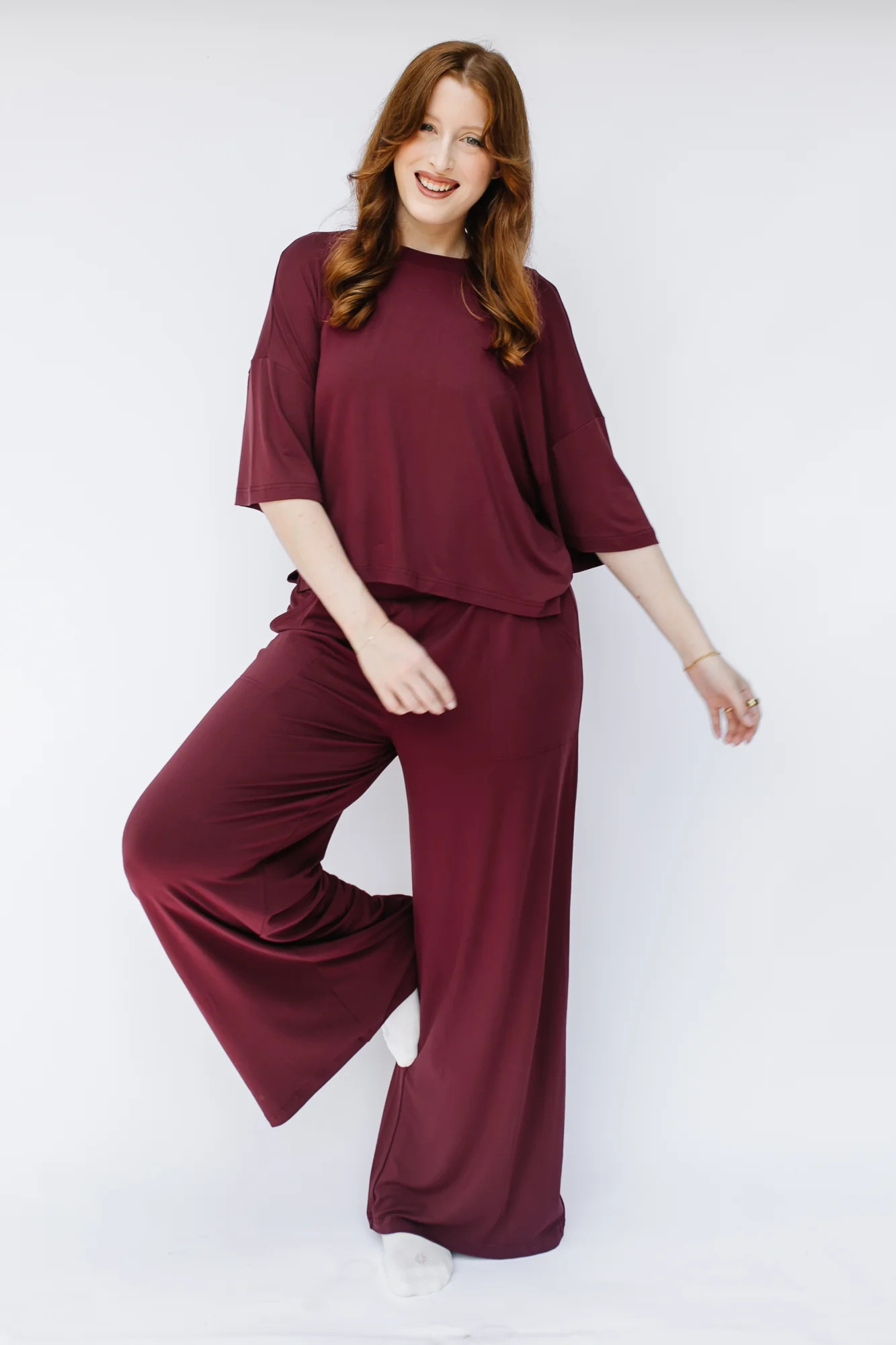 Bamboo Women’s Wide Leg Pant Set in Burgundy | Kyte Living