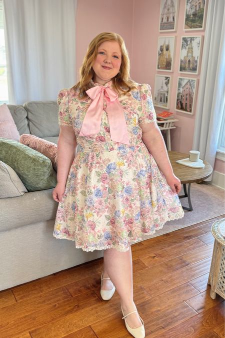 This Ivy City Co dress would be the perfect Easter dress! It would also be sweet for spring family photos or a baby shower. I’m wearing the size 18, and it runs true to size. No stretch. Zipper up the back and buttons up the front from the waist up.

15% OFF at Ivy City Co with my code LIZ15IVY!


#LTKSeasonal #LTKplussize #LTKwedding