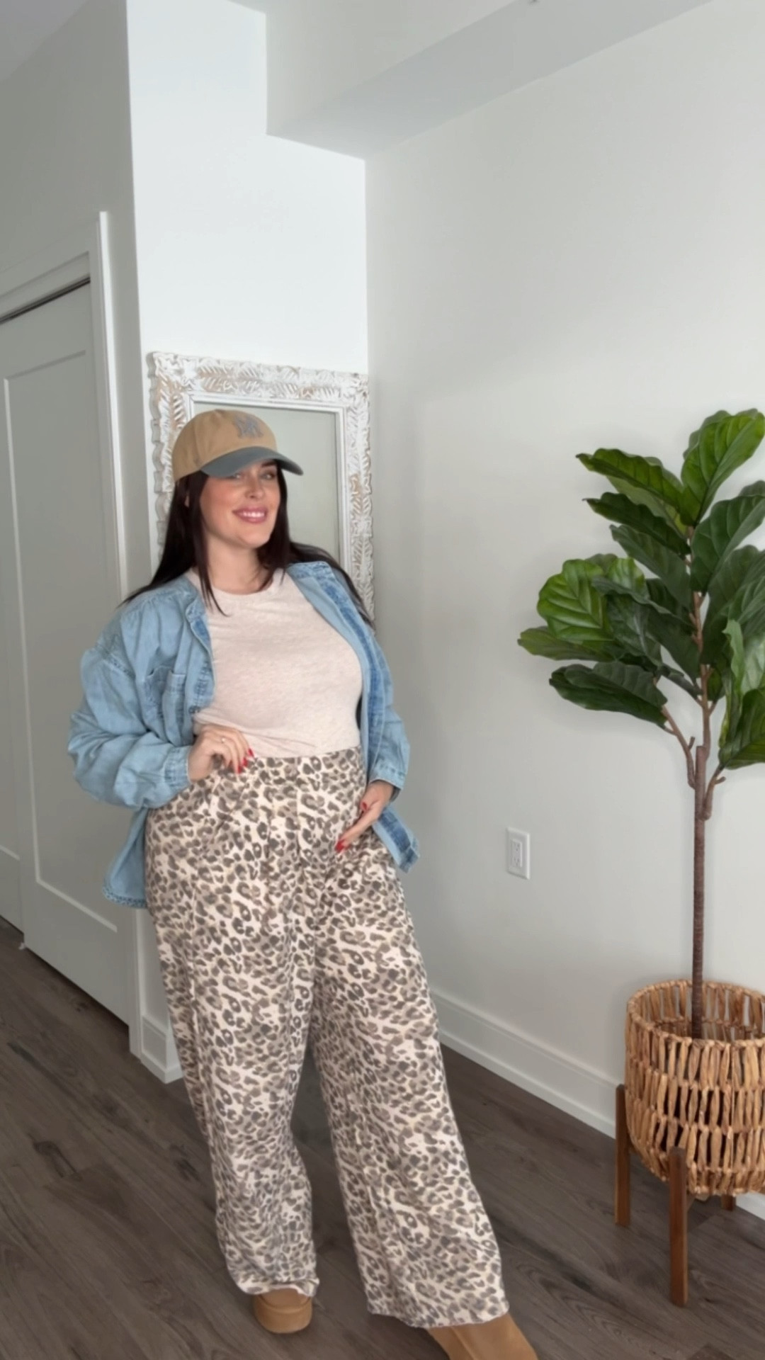 I shopped the American Eagle-Aerie sale and it did not disappoint! (Up to 70% off) I am literally obsessed with all of it! Especially the leopard pants & the super soft long sleeve tee! 🤍

(everything is non-maternity! perfect for anyone who wants to be super comfy & still feel cute )



#LTKmidsize #LTKsale #LTKcanada