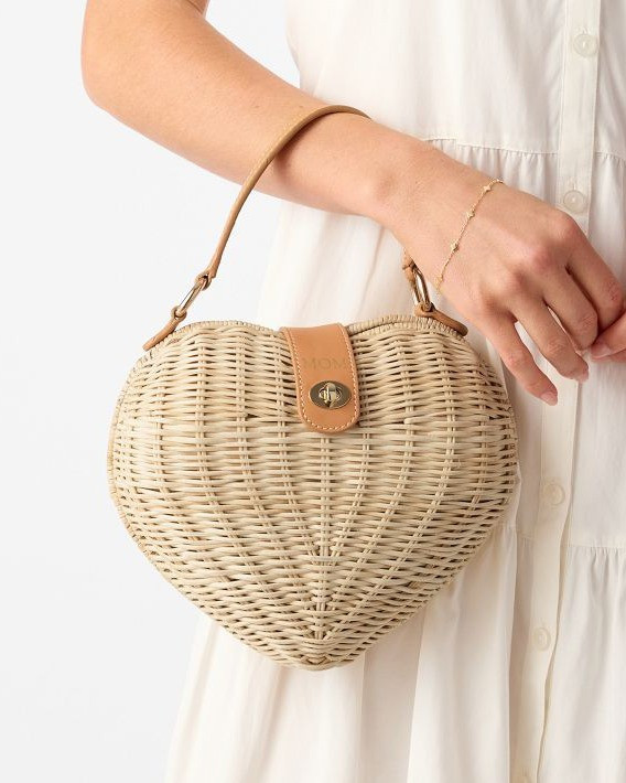 All the Easter vibes with these adorable finds from Mark and Graham 🐰 Pretty trays, chic wine chillers, Easter table runners, and the cutest baskets for kids. Perfect for Easter hosting or building the sweetest gift baskets!#EasterFinds #MarkAndGraham #EasterDecor #SpringHomeDecor #EasterTable #EasterEntertaining #EasterBrunch #EasterBasket #KidsEasterBasketIdeas #EasterBasketStuffers #EasterGiftGuide #SpringDecorInspo #PastelAesthetic #BunnyDecor #SeasonalHome #HomeDecorFinds #LTKHome #LTKSpring #LTKDeals #HolidayHosting #SpringVibes #CuteDecor

#LTKSpringSale #LTKHome #LTKSaleAlert