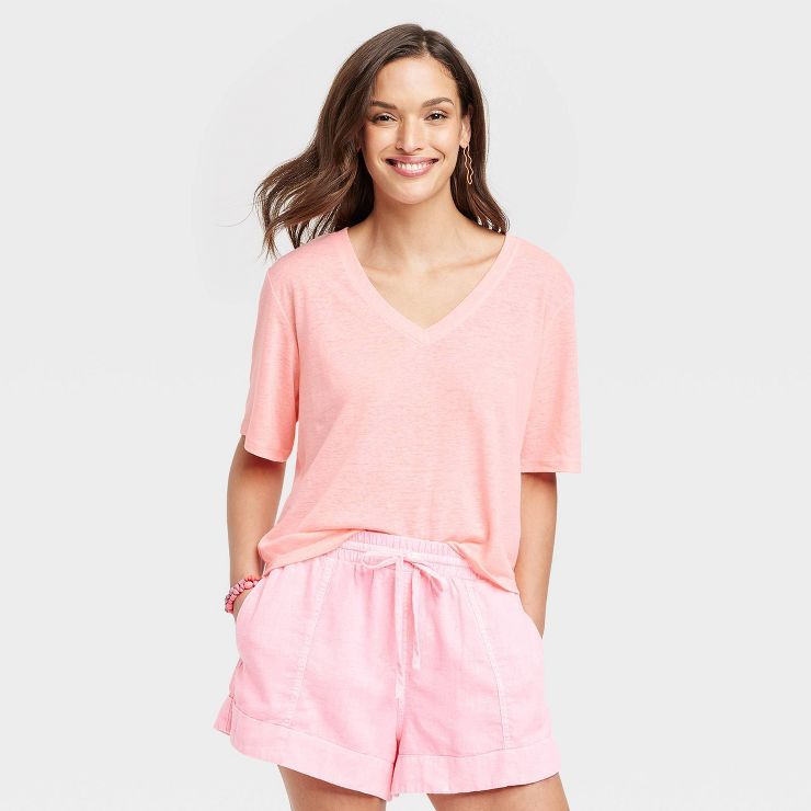 Women's Linen Boxy V-Neck Short-Sleeve T-Shirt - Universal Thread™ | Target