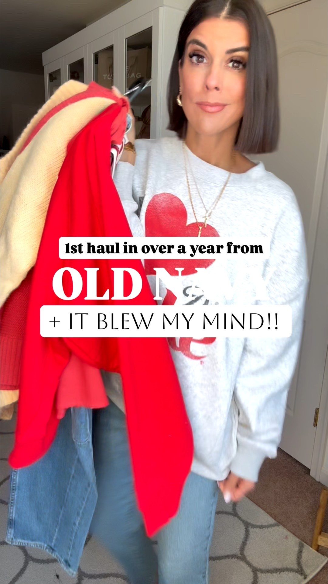 Old Navy Haul! I’m 5’5 and in size small in all sweatshirts and sweaters except the striped tee. Size xs in that one. Size 2 in jeans. 