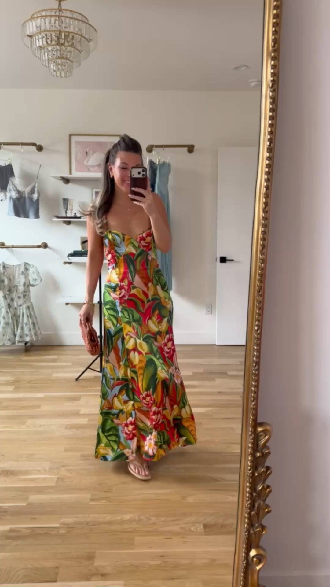 printed maxi dress for spring events & resort wear

electric picks code: emerson20
vici: emerson30

wearing my usual small

Wedding guest
Spring event
Summer party
Cocktail party
Floral dress
Sundress


#LTKSeasonal #LTKgrwm #LTKootd