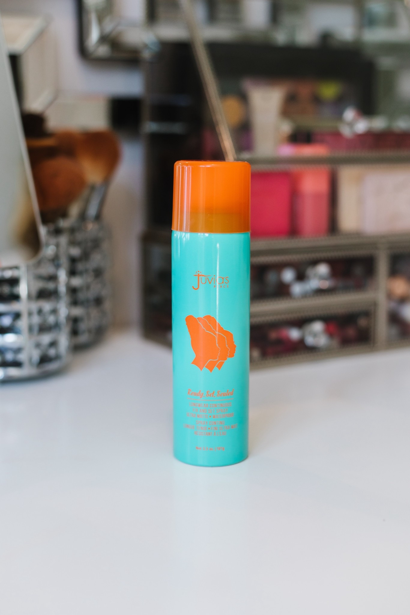 This Juvia’s Place setting spray has been in my rotation lately ✨ It helps lock everything in while still keeping the skin looking smooth and not overly matte. Perfect for those days when you need your makeup to last but still look like skin.

#ad @juviasplace 
setting spray // juvia’s place // long lasting makeup // makeup routine staple // flawless finish // everyday glam // beauty essentials // smooth skin look