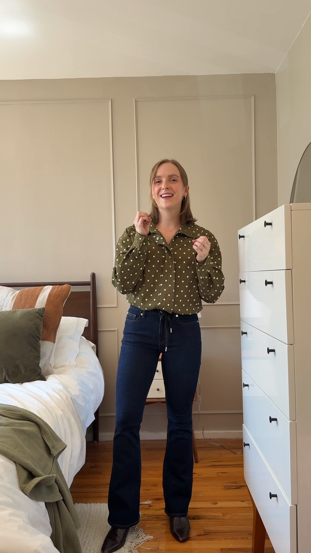 Bootcut flare jeans from Quince $50 and such a flattering fitted style
Wearing 25 reg (30 inch inseam) 
Free shipping and returns 
Xs jacket

#LTKSaleAlert #LTKPetite #LTKootd