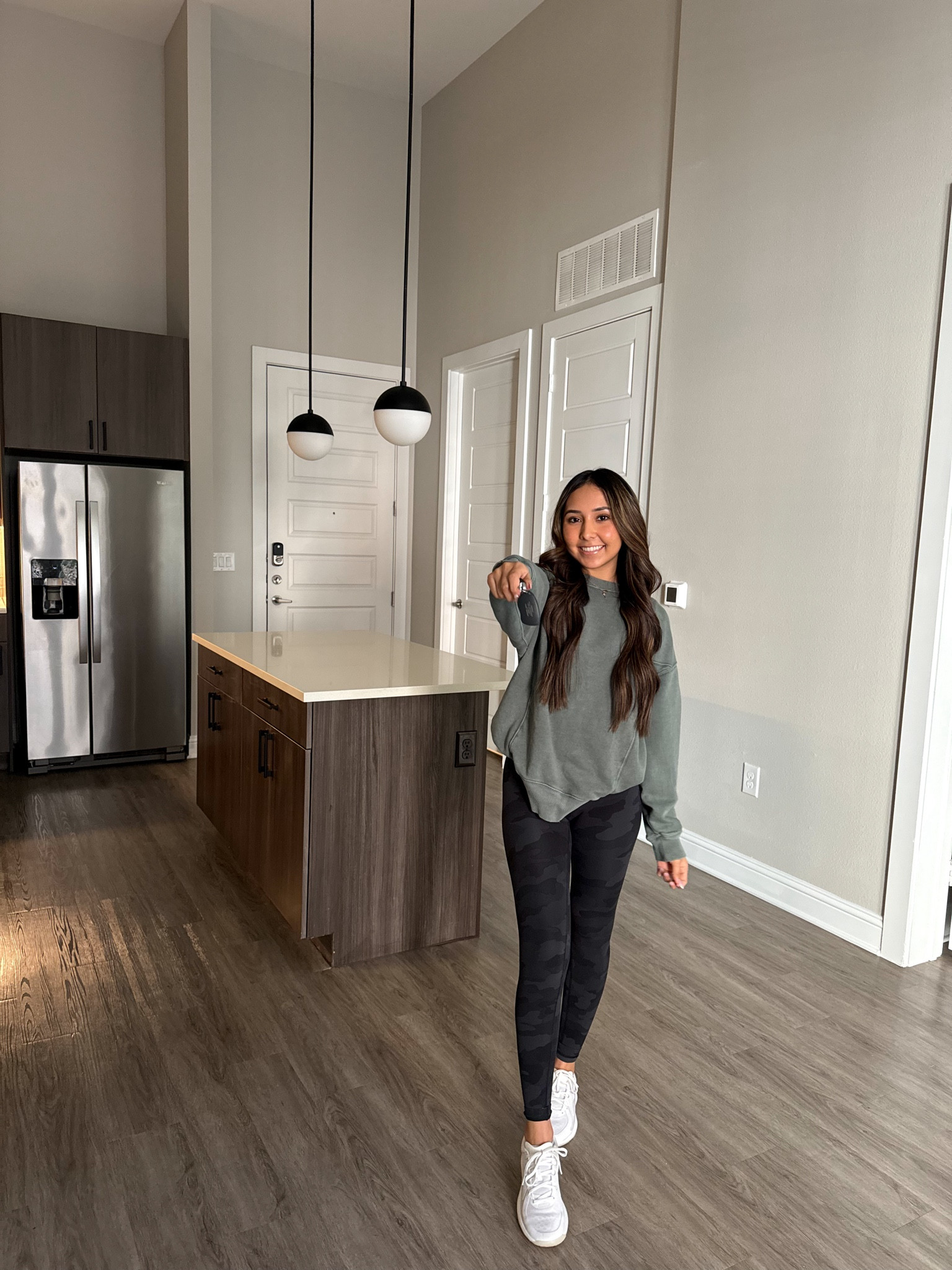 Move in day outfit! 

#LTKfitness #LTKfindsunder100 #LTKshoecrush