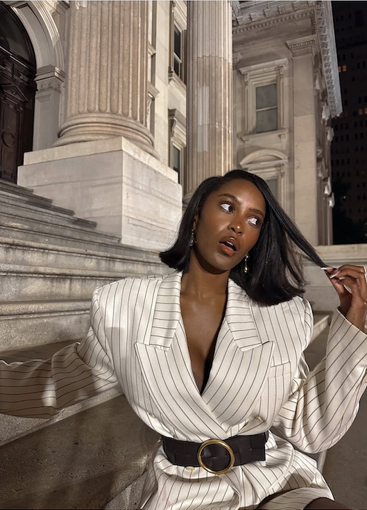 This blazer is GORGEOUS! 

blazer l outfit  

 