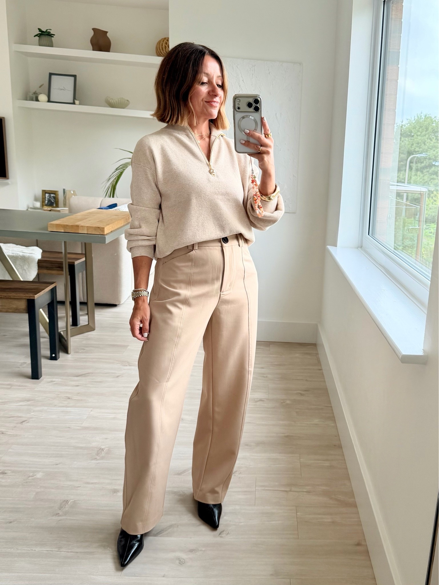 Modern takes on the classic pieces for this autumn. 

These trousers come in 4 colours and 3 leg lengths! 

Sizing notes:
Barrel trousers: sized up, Short leg. Boots usual size.

#LTKautumn #LTKpetite #LTKmodest