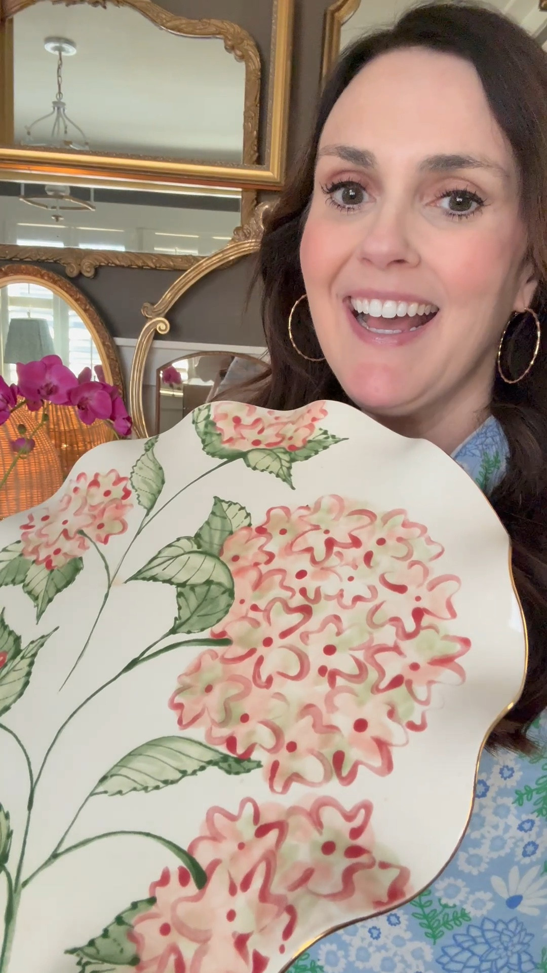 Only 2 in stock! Grab my pink hydrangeas cake stand from Susan Gordon Pottery fast! 




#LTKValentine #LTKstorytime #LTKHome