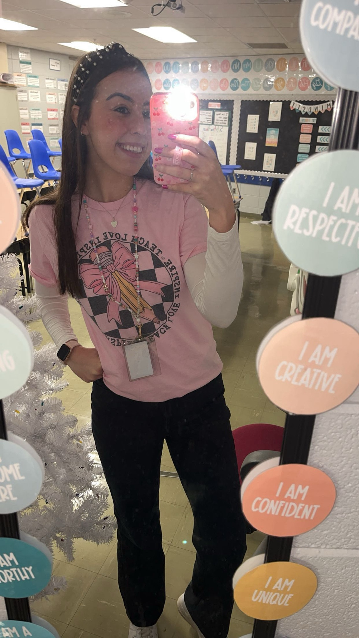 Teacher fit 💝

#LTKWorkwear #LTKSeasonal #LTKStyleTip