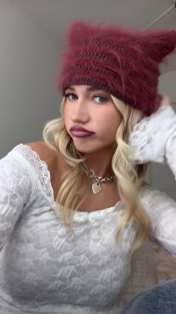 PaisLee’s OOTD 🌹 Lace trim top

#LTKValentine #LTKootd #LTKSaleAlert