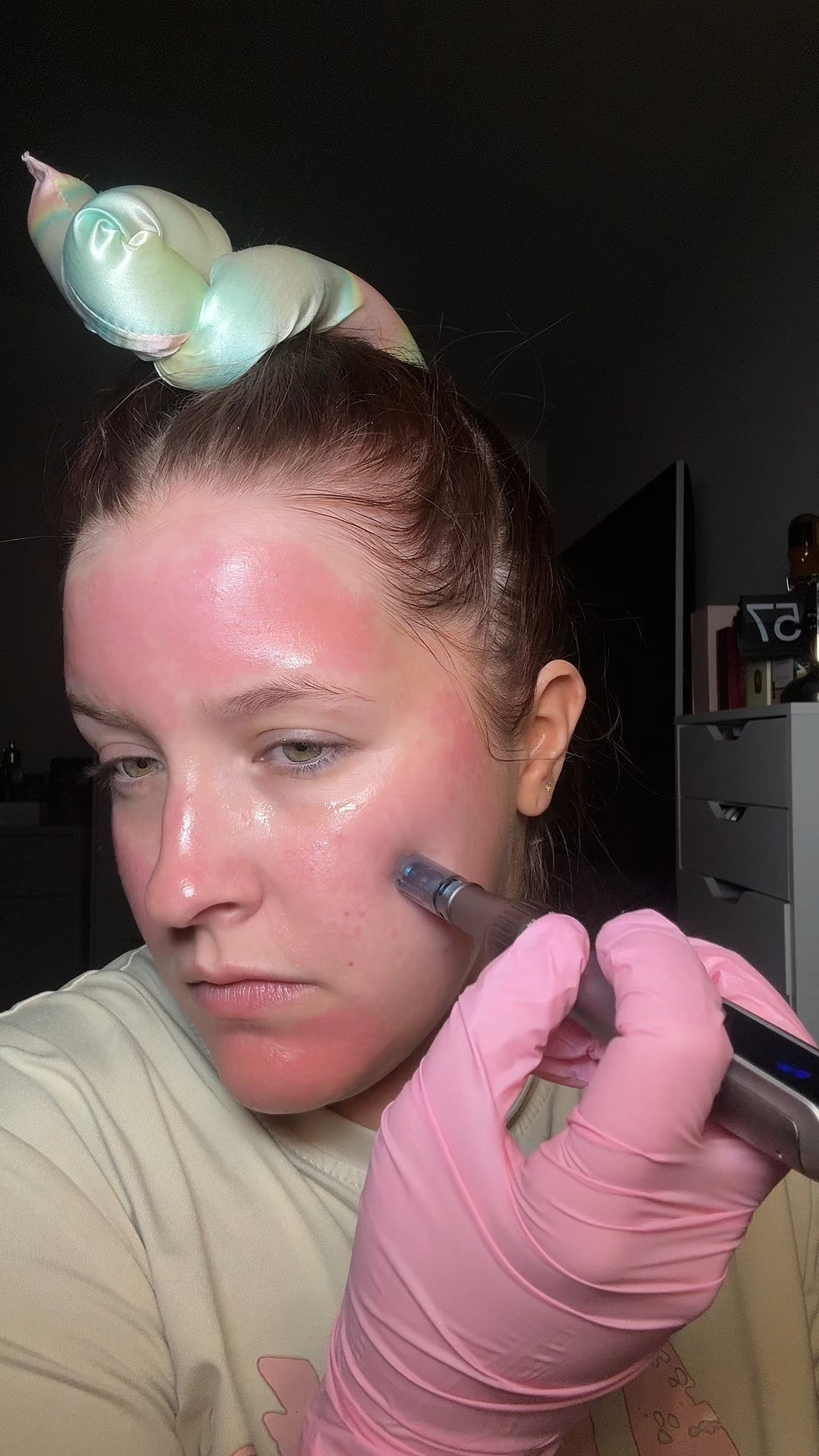 At-home microneedling for smoother, glowy skin ✨

Sharing my DIY microneedling routine to improve skin texture, fine lines, acne scars, and boost collagen from home. This at home microneedling routine helps enhance skincare absorption and gives that glass skin glow.

Perfect if you’re searching for microneedling at home, dermarolling, microneedling pen, anti-aging skincare, skin rejuvenation, texture smoothing, glow-boosting skincare, and beauty tools that actually work.

🚨 Always follow instructions and patch test.


#LTKselfcare #LTKBeauty #LTKgrwm