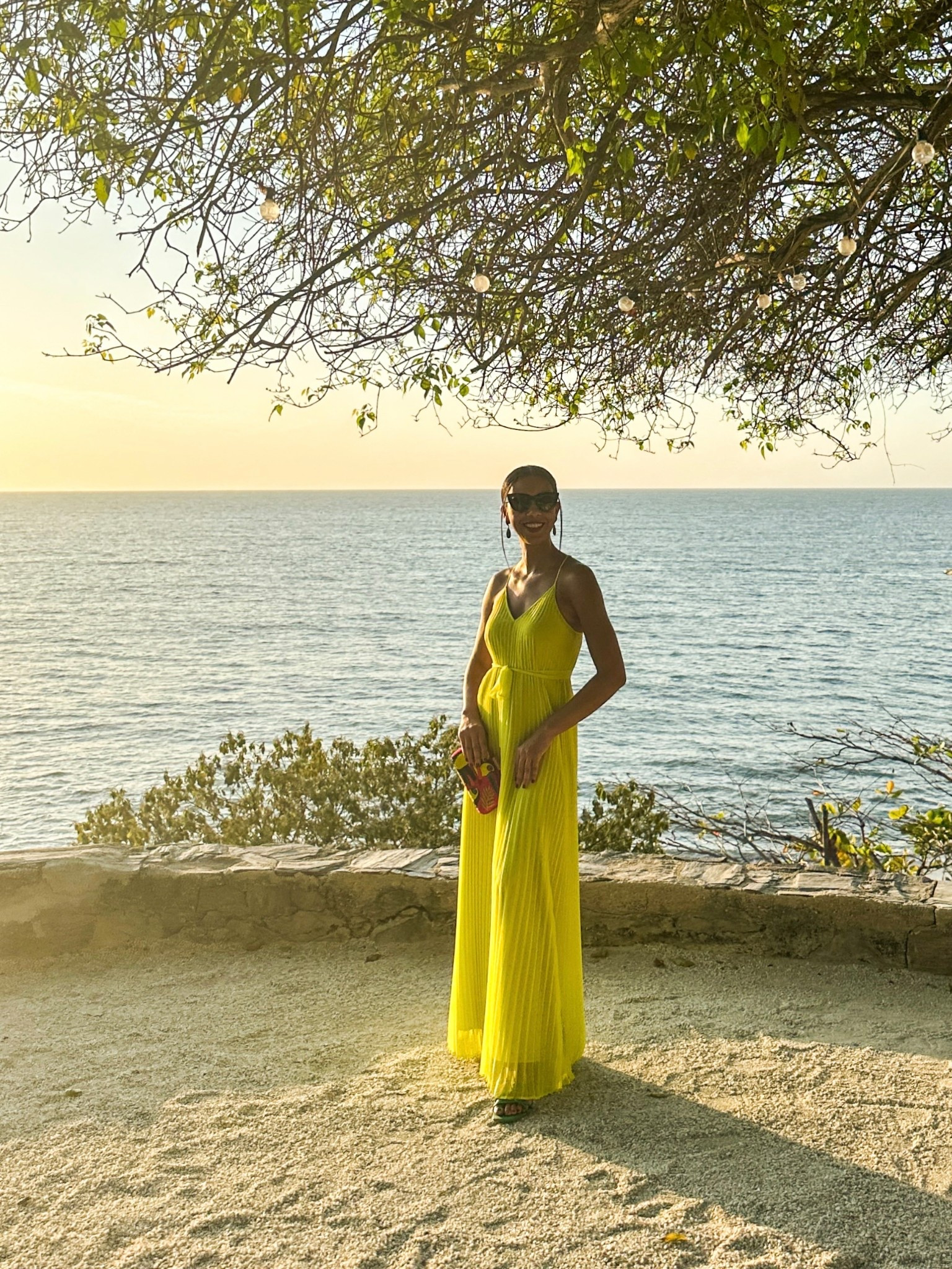 📍Santa Marta, Colombia

Dress: Victoria’s Secret (size: XS)/
Sunglasses: ASOS/
Purse: SHEIN/
Shoes: Marc Fisher

spring dresses, spring outfit, girls night outfit, date night outfit, wedding guest outfit, casual, formal, ootd, ootn, women’s fashion #springdresses #springoutfit #girlsnightoutfit #datenightoutfit #weddingguestoutfit #casual #formal #ootd #ootn #women #fashion 


#LTKWedding