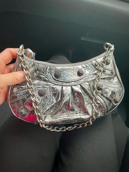 Balenciaga handbag sale—40% off sale‼️ One of my favorite Balenciaga bags is on sale! Love the metallic silver that is so on trend right now. It’s small but holds so much! Sharing a few other favorite Balenciaga purses on sale for you!

Designer purse sale, Balenciaga purse, sale, The Stylizt 



#LTKitbag #LTKsalealert #LTKstyletip
