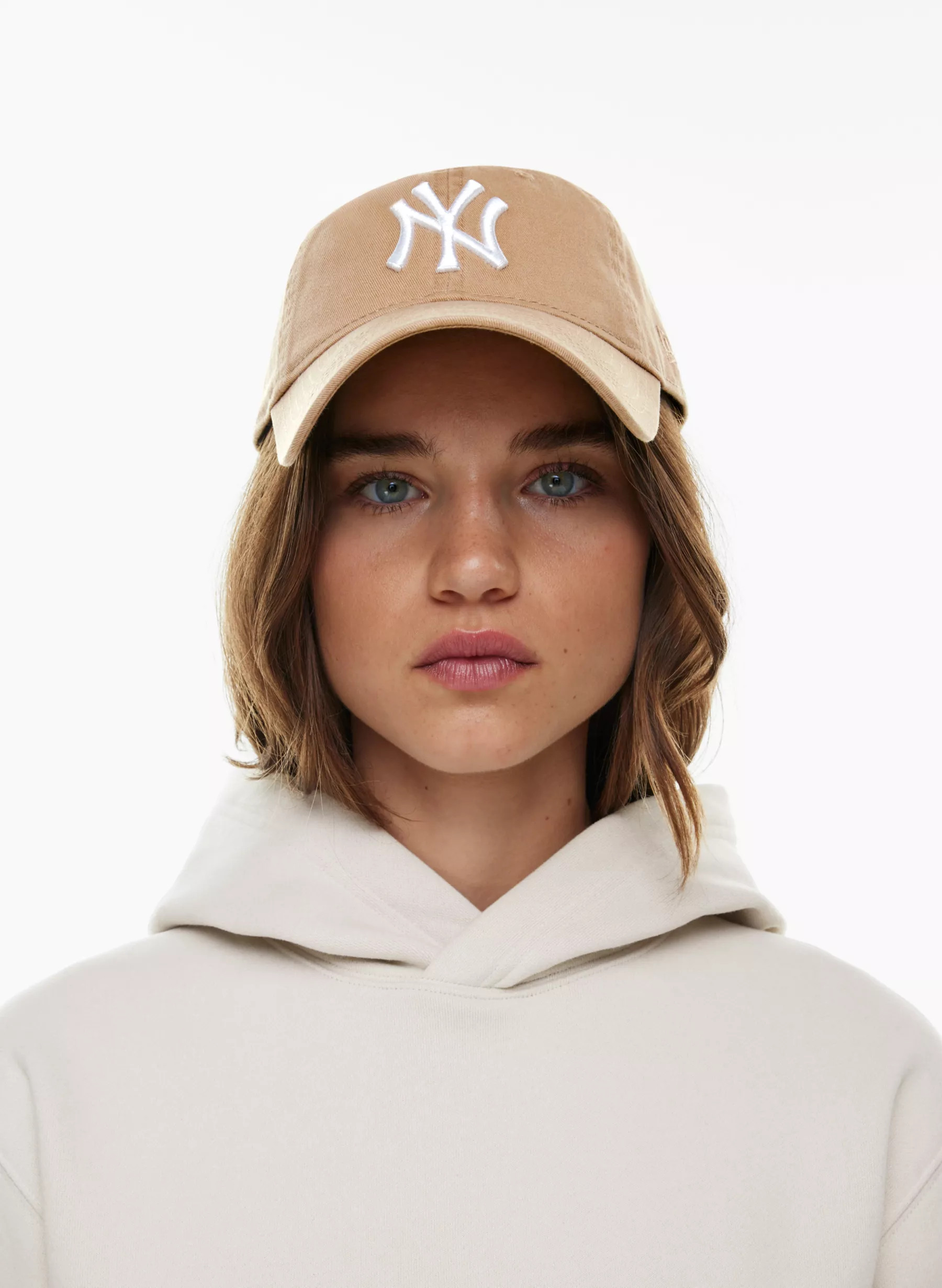 NEW YORK YANKEES BASEBALL CAP | Aritzia