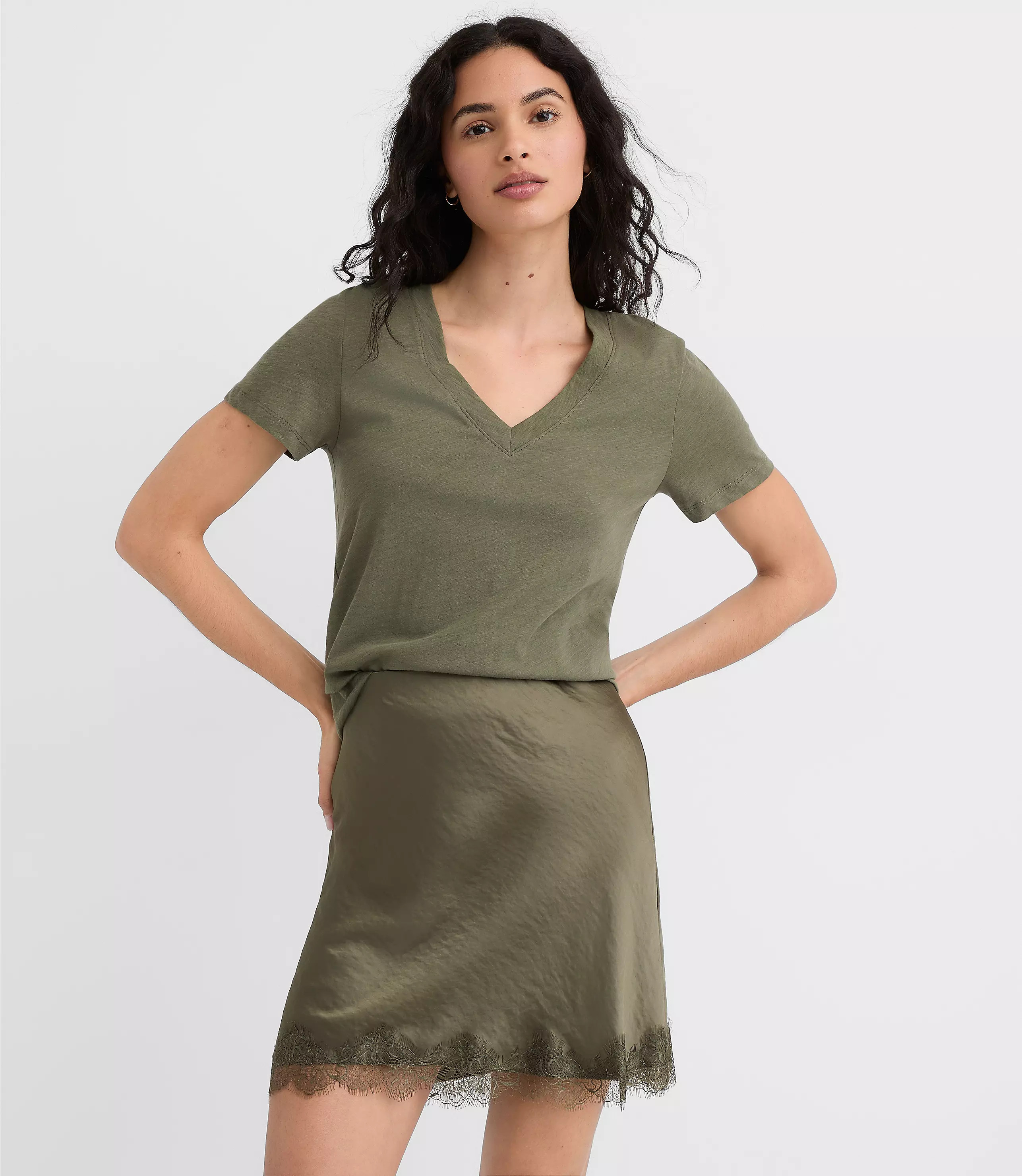 Everyday V-Neck Tee | LOFT