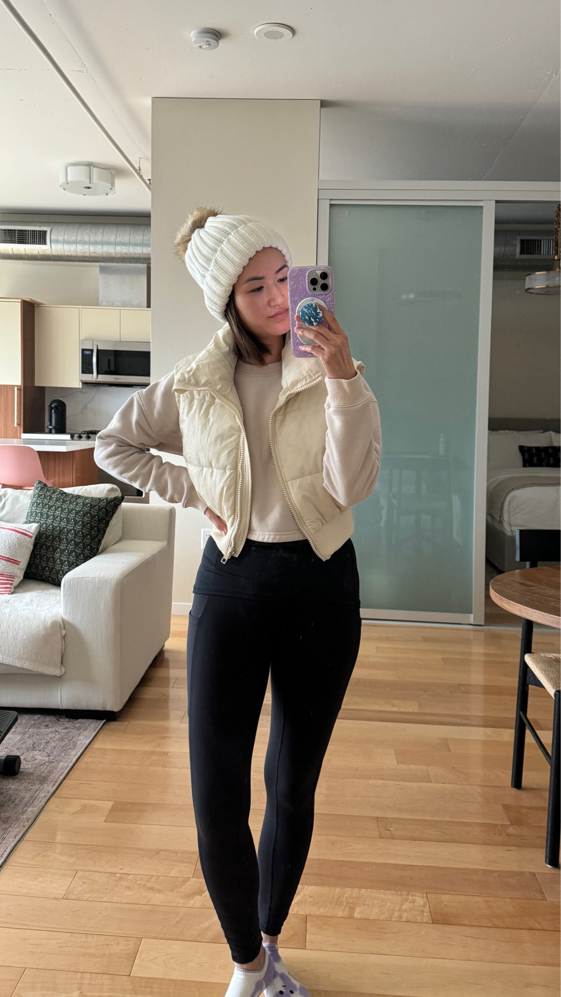 Winter golf practice OOTD

Women’s golf outfit, winter ootd, outdoor winter ootd, casual winter outfit, casual leggings outfit, comfy casual, comfy winter outfits

#LTKfitness #LTKfindsunder50 #LTKstyletip
