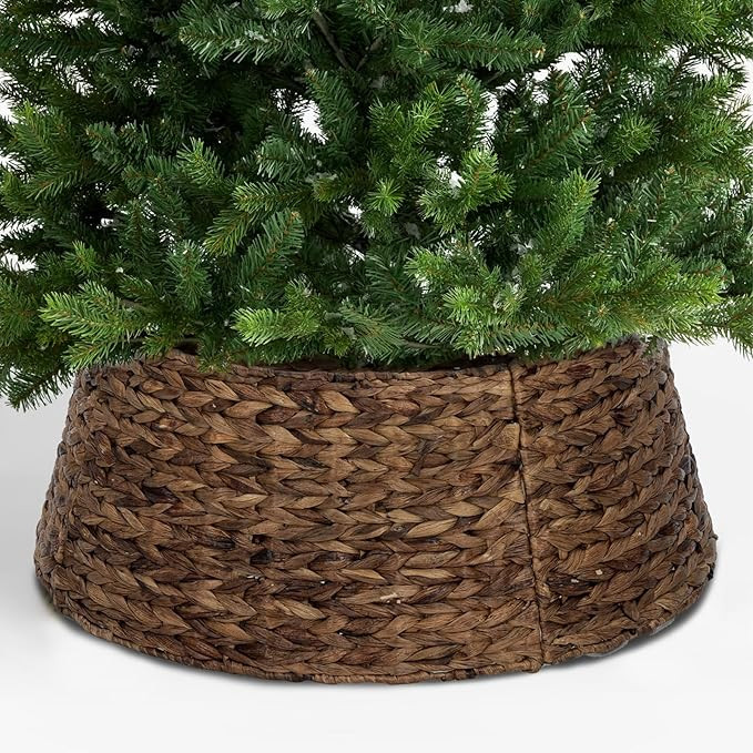 SUNNYPARK Christmas Tree Collar, 23.5’’ Hand-Woven Natural Water Hyacinth Christmas Tree Coll... | Amazon (US)