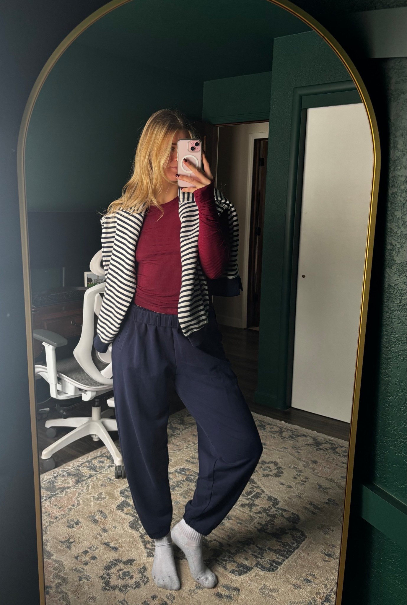 Cozy day off! 

#LTKgrwm #LTKmomlife #LTKootd